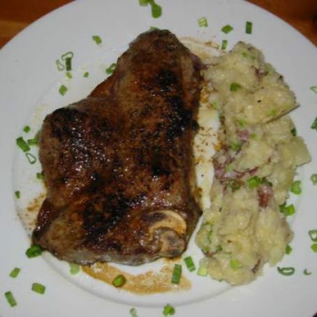 Cooking Steak in a Cast Iron Skillet
